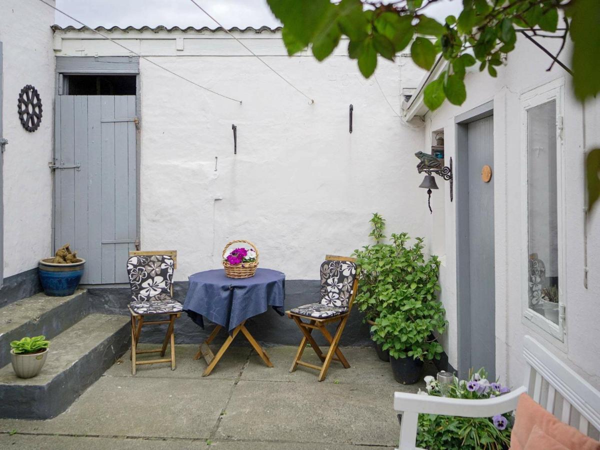 4 Person Holiday Home In Allinge 외부 사진